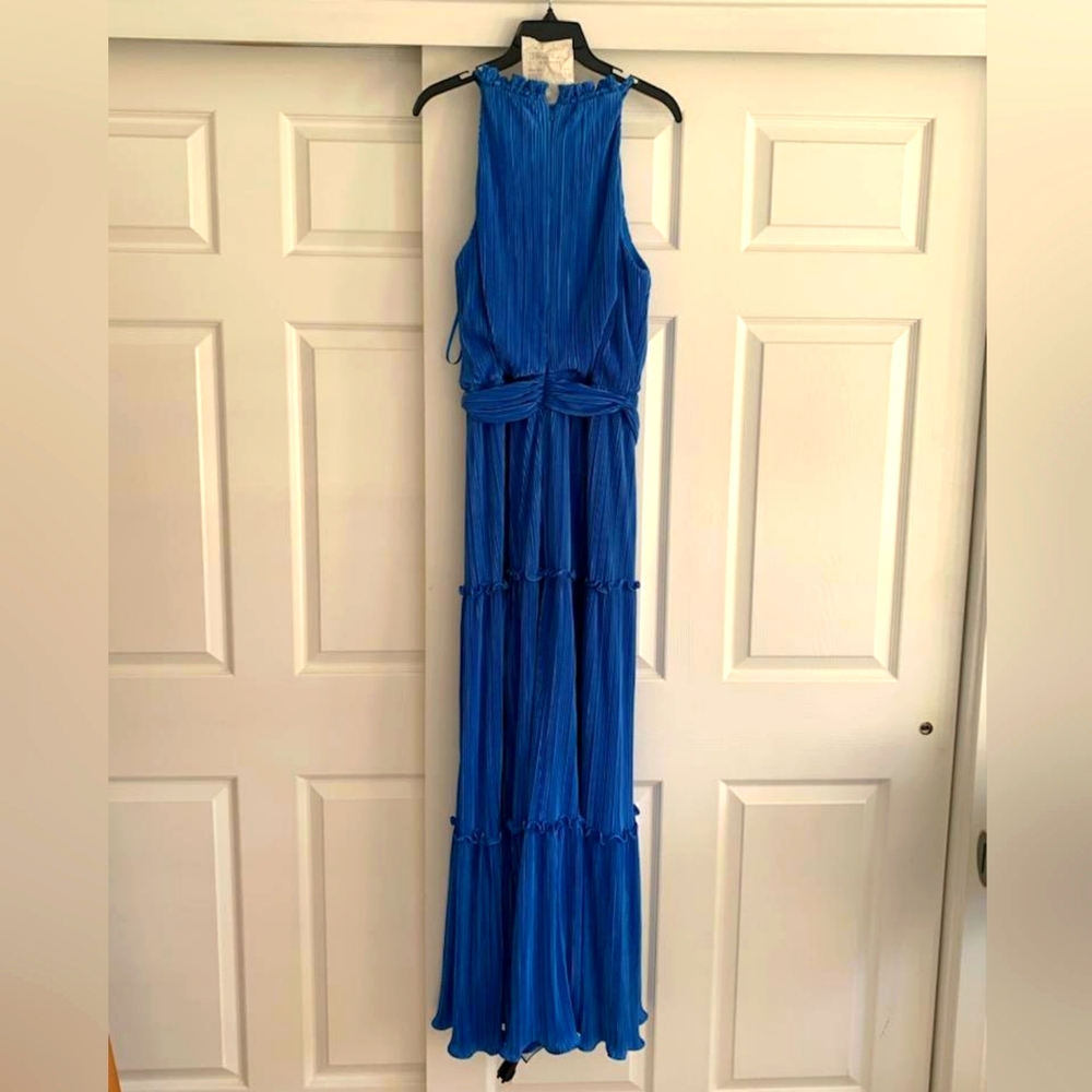 Womens size 12 Aqua Formal dress
